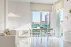Dicas para utilizar a varanda e ganhar mais espaço no seu imóvel
